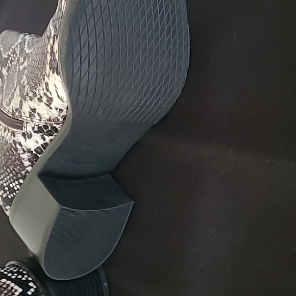 College waterproof boots - Picture 3 of 6